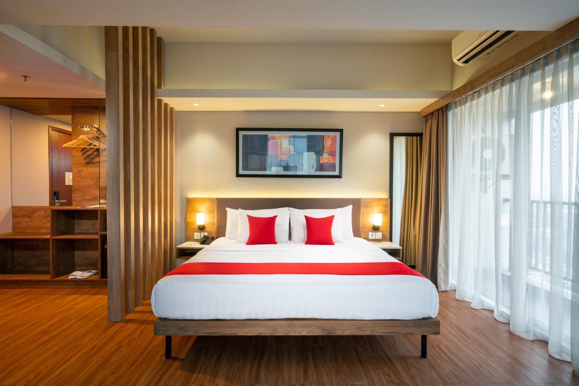 Ramada By Wyndham Serpong Exterior foto