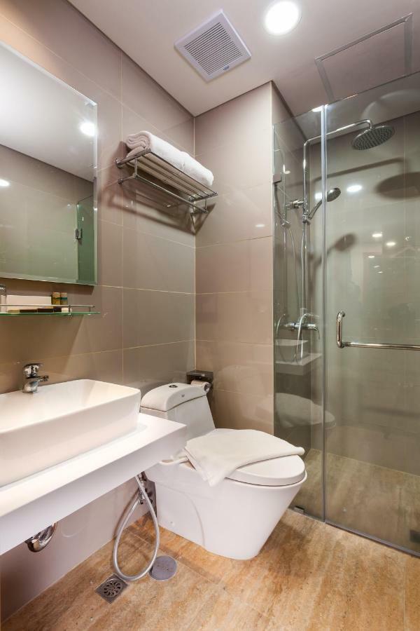 Ramada By Wyndham Serpong Exterior foto